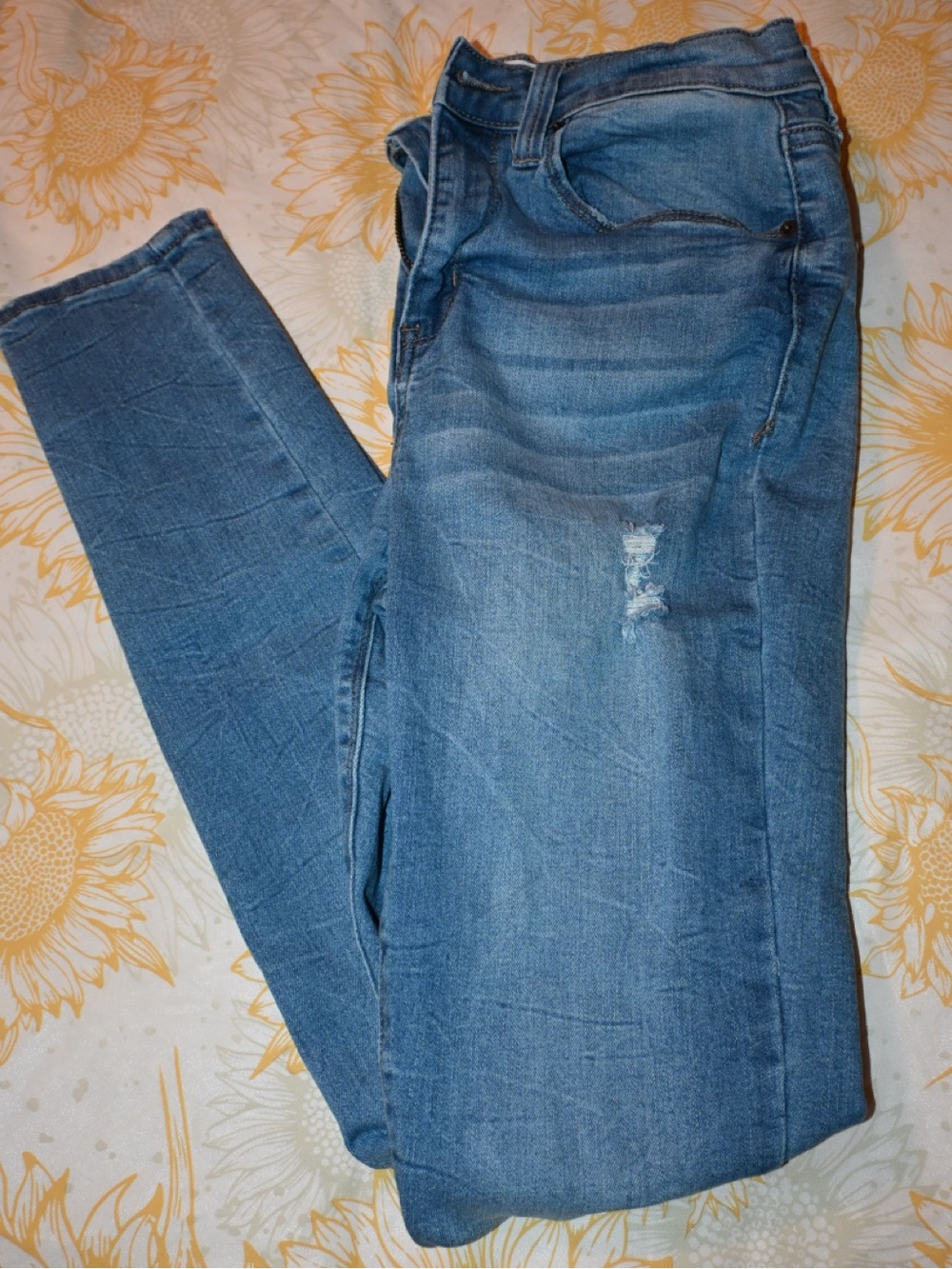 Mudd Women's Skinny Jeans in Light Blue Wash